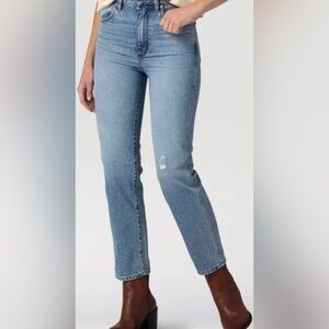 Wrangler NWT Wild West 603 High Rise Straight Blue Jeans. Size 27.